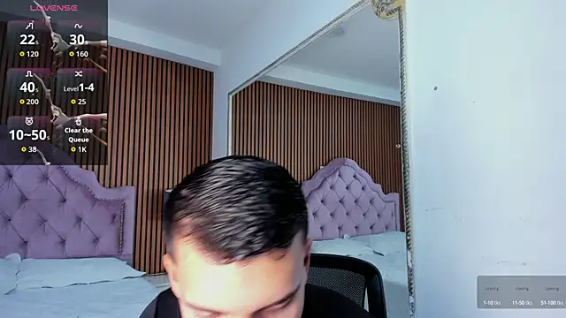 JacobRoberts1 online show from September 28, 2025, 11:37 am