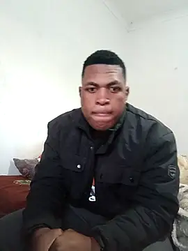 bosszonke123 online show from May 10, 2026, 3:28 pm