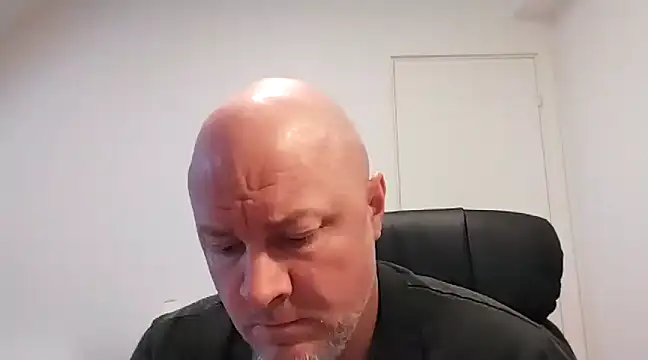 Snapshot of Lucifer29cm chatting on March 7, 2025, 10:02 am Lucifer29cm online show from March 7, 2025, 10:02 am