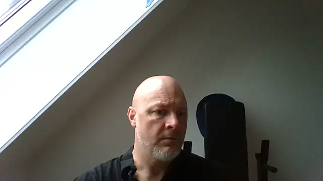 Snapshot of Lucifer29cm chatting on September 18, 2025, 7:21 am Lucifer29cm online show from September 18, 2025, 7:21 am