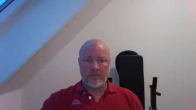 Lucifer29cm online show from December 3, 2025, 7:05 am