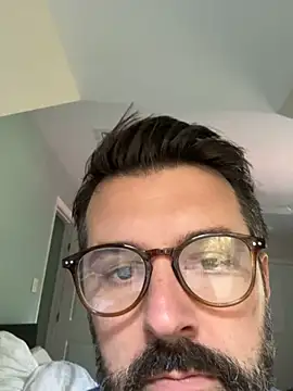 Snapshot of plaintreebull chatting on October 16, 2025, 2:29 pm plaintreebull online show from October 16, 2025, 2:29 pm