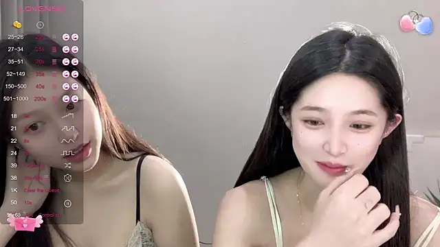 Snapshot of YaYa-521 chatting on September 16, 2025, 12:50 pm YaYa-521 online show from September 16, 2025, 12:50 pm