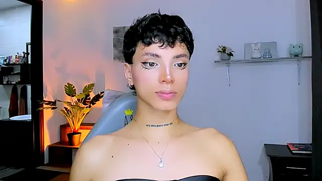 Snapshot of nilam_valker chatting on October 18, 2025, 9:59 pm nilam valker online show from October 18, 2025, 9:59 pm