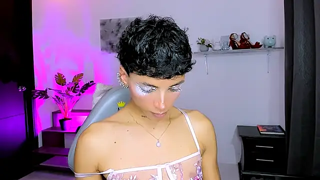 Snapshot of nilam_valker chatting on October 26, 2025, 2:17 am nilam valker online show from October 26, 2025, 2:17 am