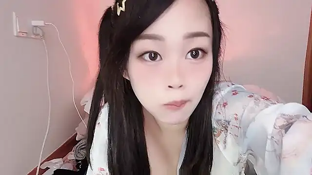 Snapshot of yueyue2003 chatting on March 8, 2025, 4:56 am yueyue2003 online show from March 8, 2025, 4:56 am