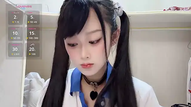 Snapshot of yueyue2003 chatting on May 9, 2026, 12:21 pm yueyue2003 online show from May 9, 2026, 12:21 pm