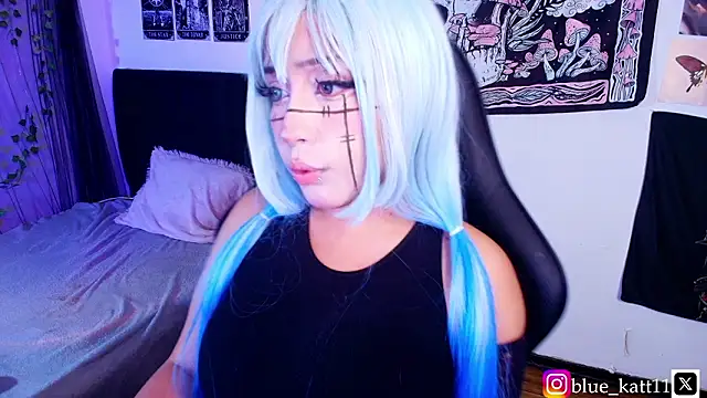 Snapshot of blue_katt chatting on March 18, 2026, 2:26 am blue katt online show from March 18, 2026, 2:26 am