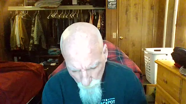 Snapshot of mayas_husband chatting on December 20, 2025, 6:48 pm mayas husband online show from December 20, 2025, 6:48 pm