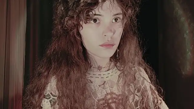 Snapshot of Dizer_clopy chatting on February 4, 2026, 9:20 pm Dizer clopy online show from February 4, 2026, 9:20 pm