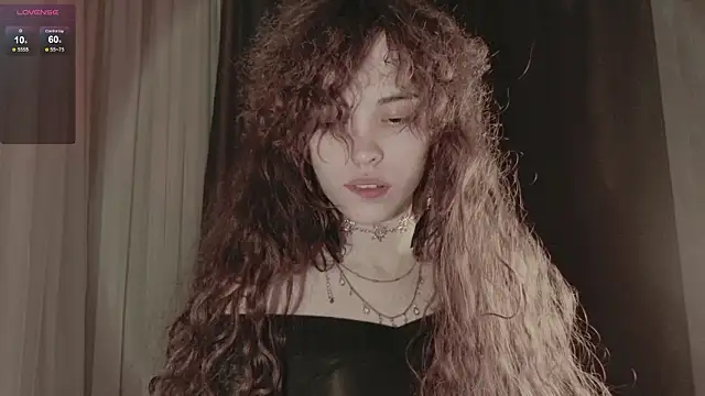 Snapshot of Dizer_clopy chatting on February 7, 2026, 8:45 pm Dizer clopy online show from February 7, 2026, 8:45 pm