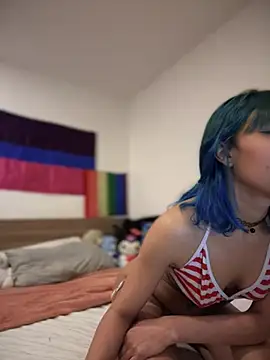 Snapshot of sweet_Amy0 chatting on February 26, 2025, 2:37 am sweet Amy0 online show from February 26, 2025, 2:37 am