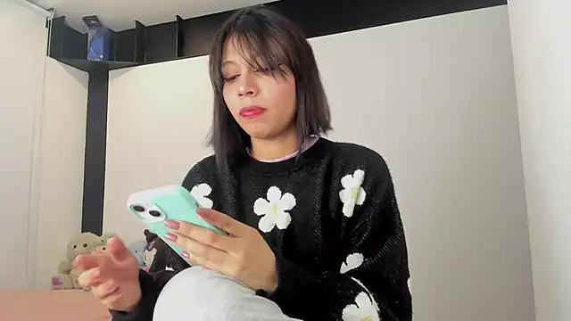 Snapshot of sweet_Amy0 chatting on October 16, 2025, 3:07 am sweet Amy0 online show from October 16, 2025, 3:07 am