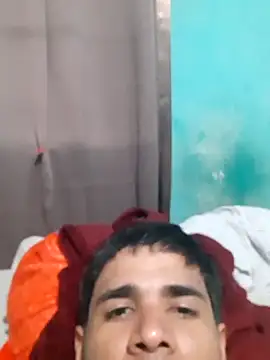 Snapshot of Andresjflds chatting on February 18, 2026, 5:03 am Andresjflds online show from February 18, 2026, 5:03 am