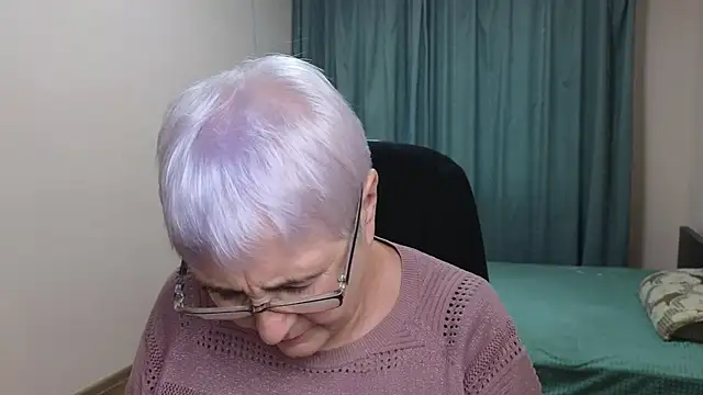 Sandra Snowflake online show from October 20, 2025, 11:54 am