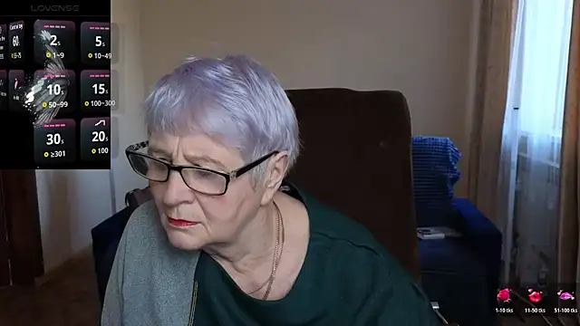 Snapshot of Sandra_Snowflake chatting on March 31, 2026, 4:13 am Sandra Snowflake online show from March 31, 2026, 4:13 am