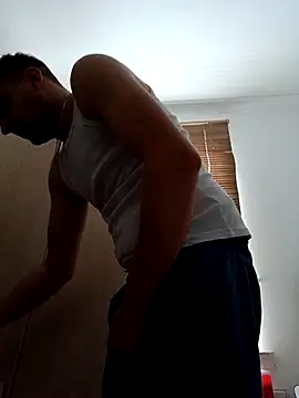 Snapshot of Eusuntnoulgigolo chatting on March 1, 2026, 9:22 am Eusuntnoulgigolo online show from March 1, 2026, 9:22 am