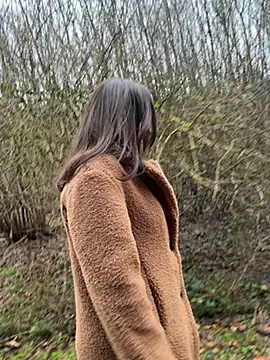 AvaFlowers6 online show from November 30, 2025, 1:04 pm