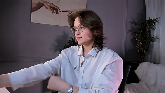 Rada Woods online show from March 7, 2025, 8:44 pm