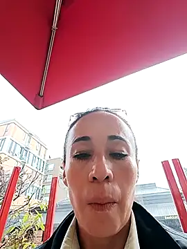 Snapshot of Coeur_de_luxure chatting on March 22, 2025, 1:08 pm Coeur de luxure online show from March 22, 2025, 1:08 pm