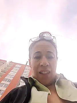 Coeur de luxure online show from February 7, 2026, 3:49 pm