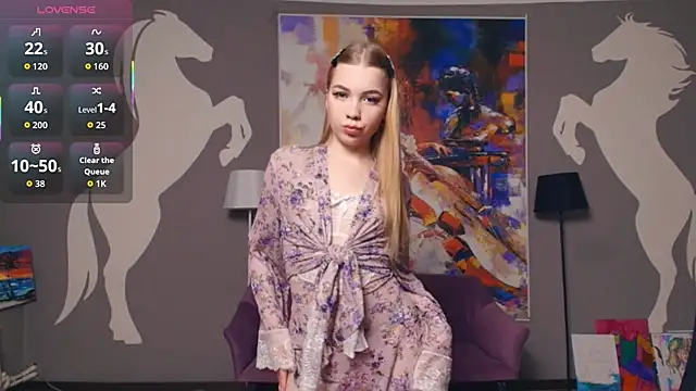 FloraBonde online show from November 30, 2025, 11:25 am