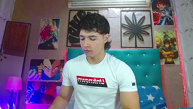 LiamAndrewzz online show from November 27, 2025, 4:53 pm