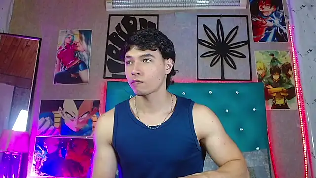 LiamAndrewzz online show from May 17, 2026, 4:21 am