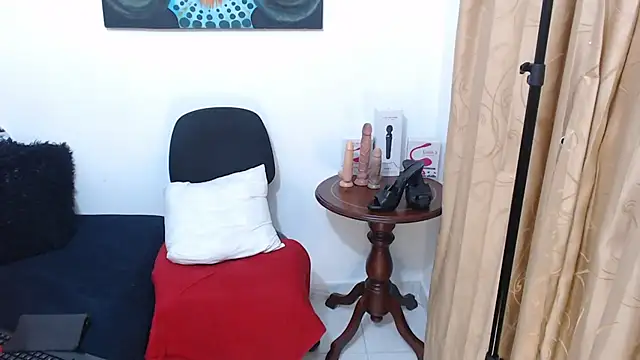 Maduragins hot online show from October 2, 2025, 11:06 am