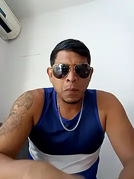 Snapshot of Odin-2121 chatting on February 17, 2025, 3:09 pm Odin-2121 online show from February 17, 2025, 3:09 pm