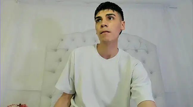 frank jhonsson online show from March 11, 2025, 7:03 pm