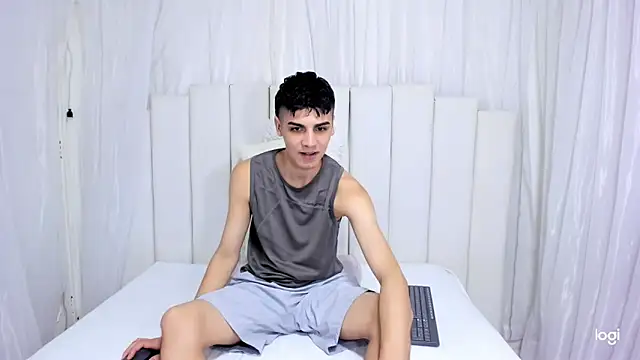 frank jhonsson online show from November 18, 2025, 2:54 pm