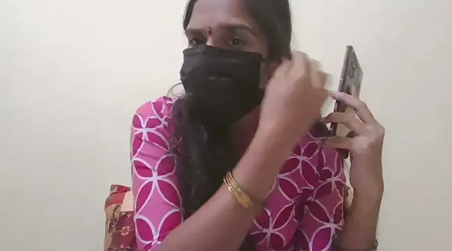 Snapshot of cutee_telugu chatting on March 15, 2025, 11:19 am cutee telugu online show from March 15, 2025, 11:19 am