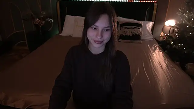 Snapshot of PaigePrado chatting on December 22, 2025, 6:43 am PaigePrado online show from December 22, 2025, 6:43 am