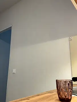 Snapshot of AlishaPrettyBlade chatting on December 19, 2025, 1:07 pm AlishaPrettyBlade online show from December 19, 2025, 1:07 pm