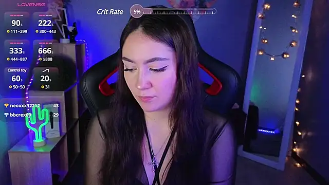 AshleySkott  online show from March 18, 2025, 10:36 am