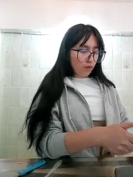 Arielle lov online show from January 6, 2026, 2:15 am