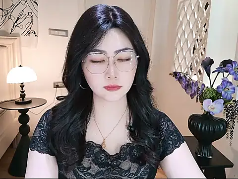 Snapshot of Tingdie chatting on September 14, 2025, 12:04 pm Tingdie online show from September 14, 2025, 12:04 pm