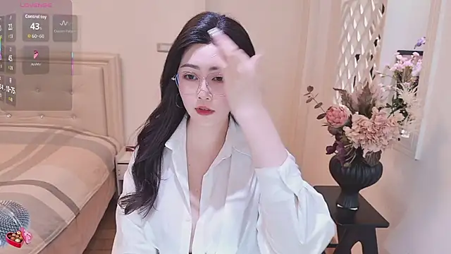 Snapshot of Tingdie chatting on November 30, 2025, 2:32 pm Tingdie online show from November 30, 2025, 2:32 pm