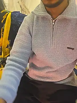 Snapshot of RealcoupleP chatting on January 11, 2026, 4:34 pm RealcoupleP online show from January 11, 2026, 4:34 pm