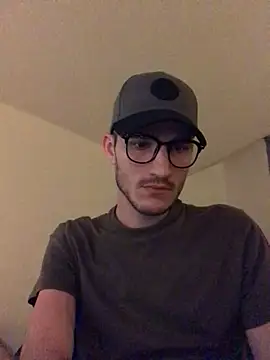 yoyoboy988 online show from March 9, 2025, 7:26 pm