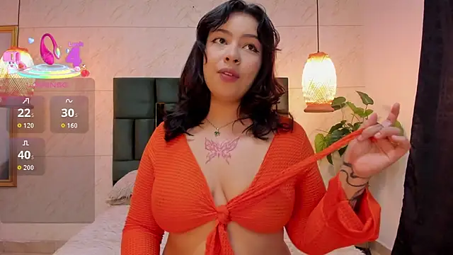 Snapshot of Susana_Williamss chatting on October 12, 2025, 9:25 pm Susana Williamss online show from October 12, 2025, 9:25 pm