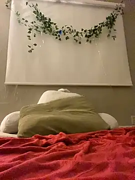 PersianCream77 online show from March 20, 2025, 4:29 am