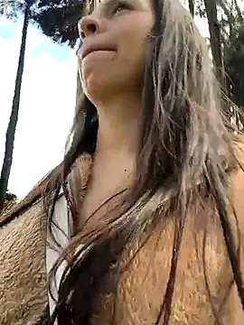 Snapshot of Nat_XxX chatting on March 6, 2026, 7:21 pm Nat XxX online show from March 6, 2026, 7:21 pm