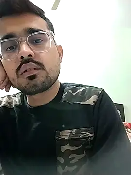 Snapshot of hornypurush chatting on December 2, 2025, 4:24 pm hornypurush online show from December 2, 2025, 4:24 pm