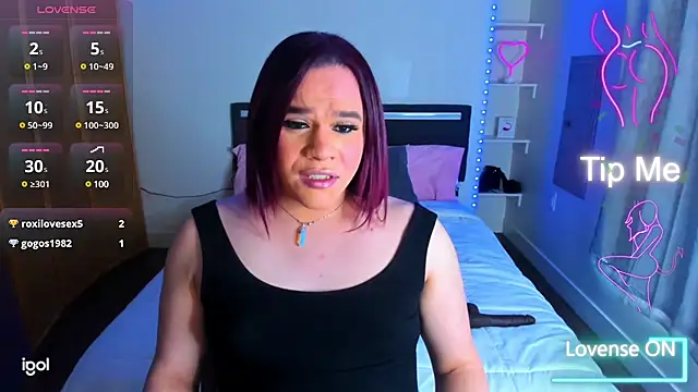 zuanchubby online show from March 8, 2025, 9:29 pm