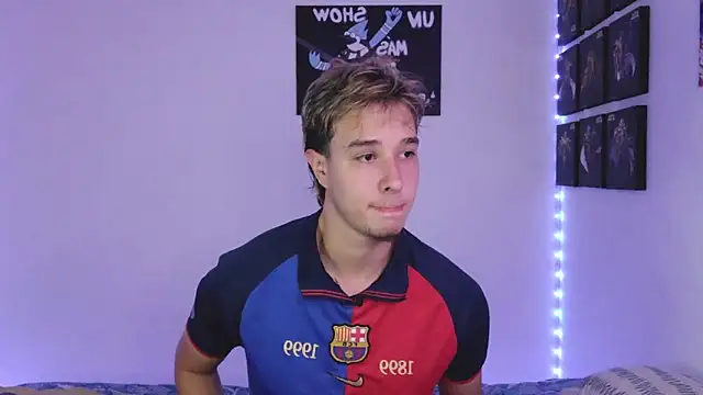 jack walker190 online show from September 23, 2025, 4:26 am