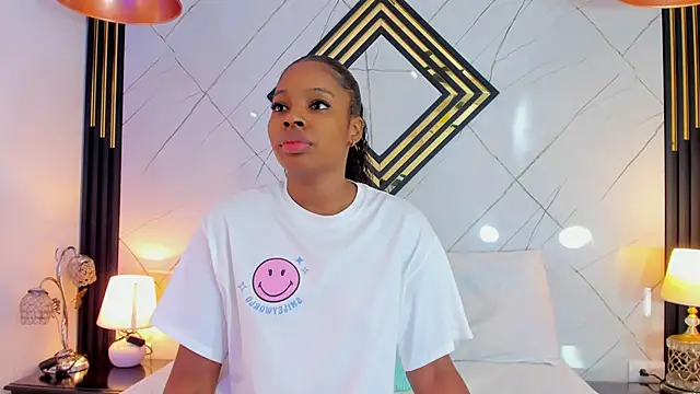 EmilyDiaaz online show from September 9, 2025, 12:05 pm