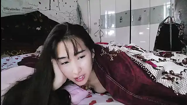 Snapshot of hebe-02 chatting on October 30, 2025, 1:29 am hebe-02 online show from October 30, 2025, 1:29 am