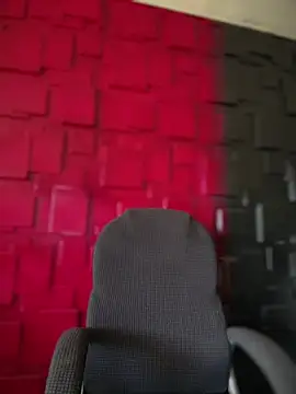 Snapshot of Emily-teen chatting on January 17, 2026, 7:28 pm Emily-teen online show from January 17, 2026, 7:28 pm